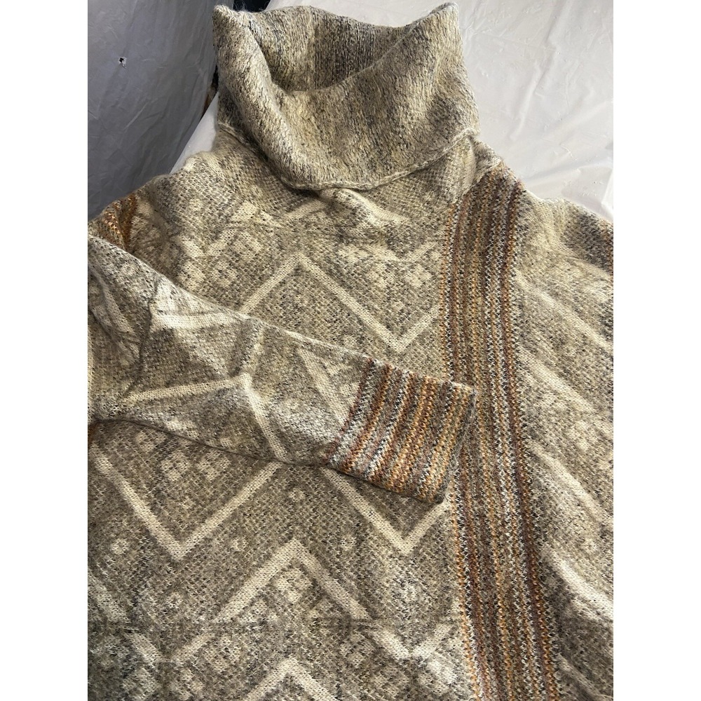 Women's Free People Wool Blend Fringe Cowl Neck Sweater-Size Med-Beautiful Cond.